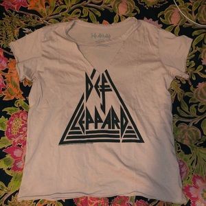 Pink Def Leppard cut out t-shirt. Size SMALL.